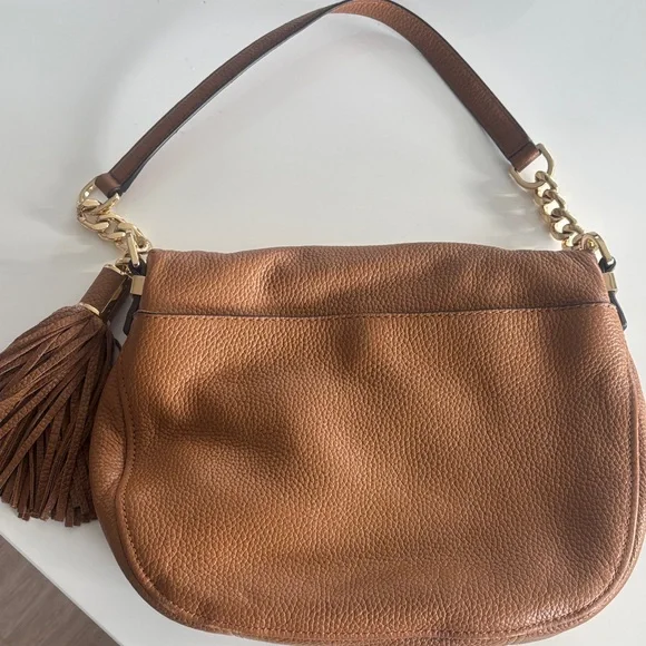 Michael Kors Tan Leather Shoulder Bag with Tassel - Picture 4 of 17